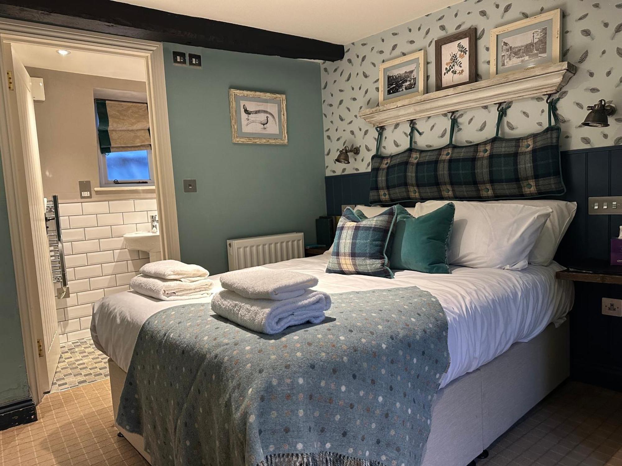 The Golden Pheasant Inn Burford Buitenkant foto